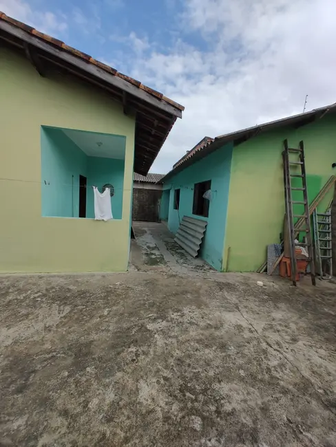 Foto 4 de Casa com 4 quartos à venda, 130m2 em Itanhaem - SP