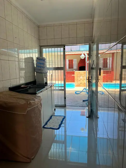 Foto 9 de Casa com 4 quartos à venda, 270m2 em Mongagua - SP