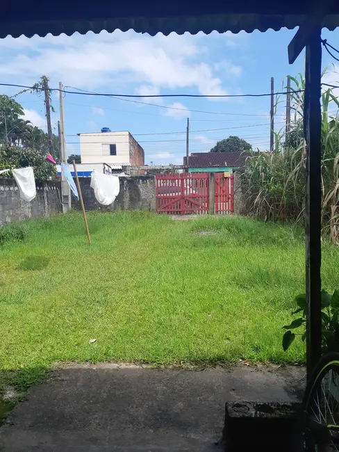 Foto 1 de Sala Comercial com 2 quartos à venda, 54m2 em Itanhaem - SP