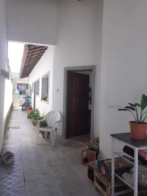 Foto 5 de Casa com 2 quartos à venda, 63m2 em Itanhaem - SP