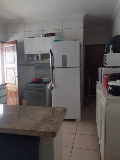 Foto 9 de Casa com 2 quartos à venda, 63m2 em Itanhaem - SP