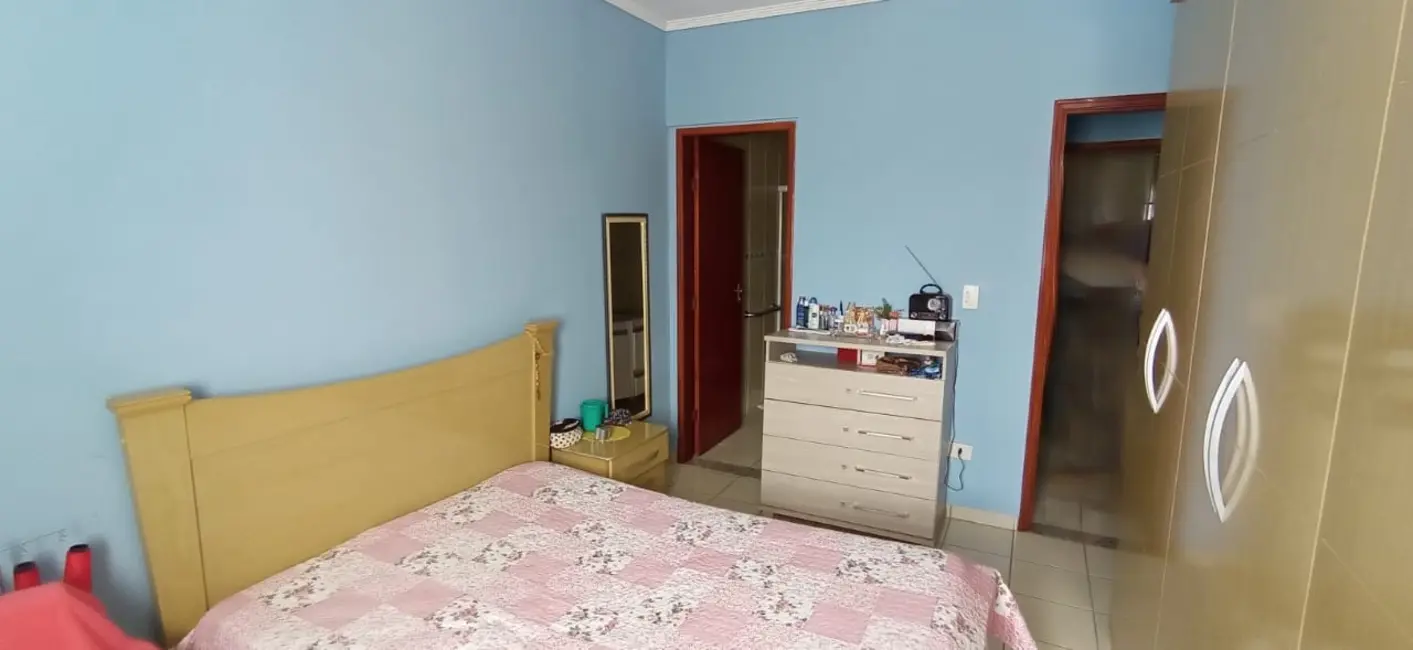 Foto 4 de Apartamento com 2 quartos à venda, 24m2 em Mongagua - SP