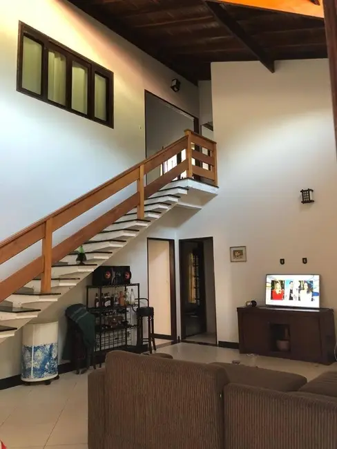 Casa com 3 quartos à venda, 130m2 em Peruibe - SP - imagem 5 Foto 5 de Casa com 3 quartos à venda, 130m2 em Peruibe - SP