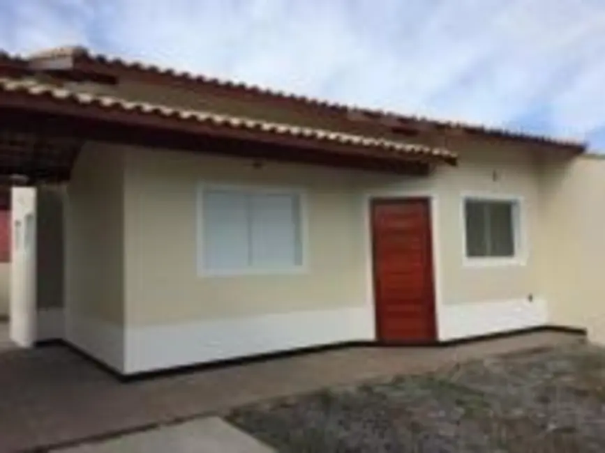 Foto 1 de Casa com 2 quartos à venda, 180m2 em Itanhaem - SP