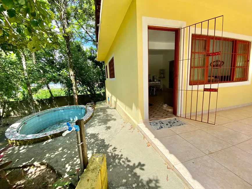 Chácara com 2 quartos à venda, 200m2 em Itanhaem - SP - imagem 9 Foto 9 de Chácara com 2 quartos à venda, 200m2 em Itanhaem - SP