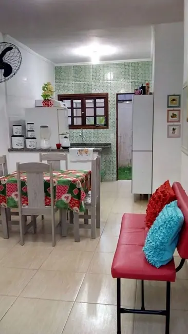 Foto 7 de Casa com 2 quartos à venda, 46m2 em Itanhaem - SP