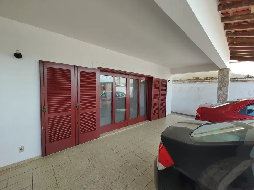 Foto 3 de Casa com 4 quartos à venda, 102m2 em Itanhaem - SP