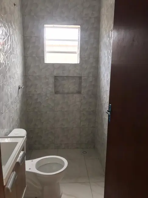 Casa com 2 quartos à venda, 70m2 em Itanhaem - SP - imagem 8 Foto 8 de Casa com 2 quartos à venda, 70m2 em Itanhaem - SP