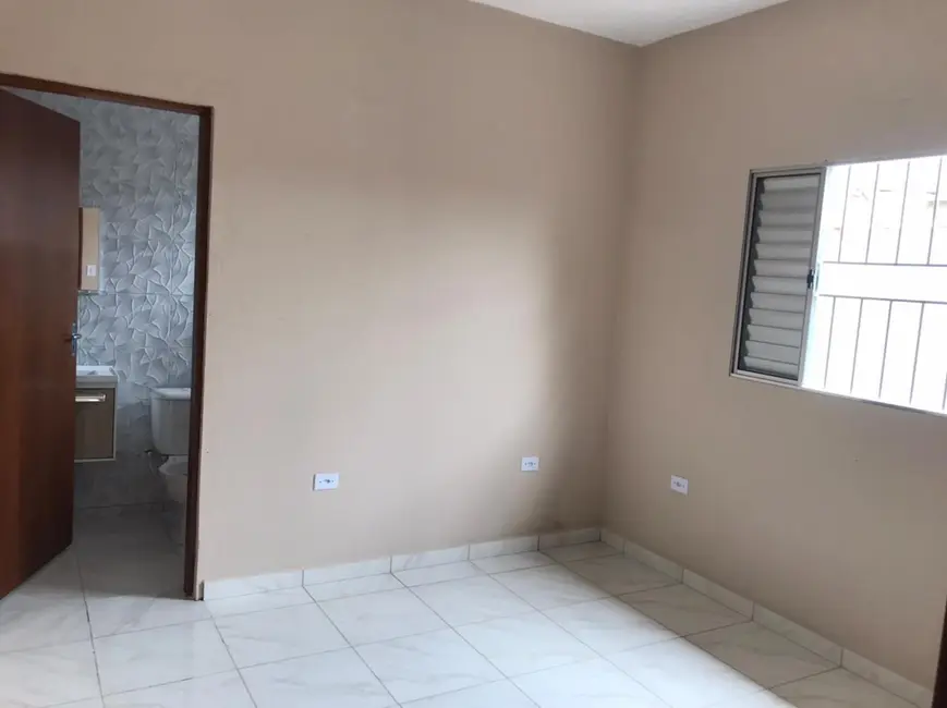Casa com 2 quartos à venda, 70m2 em Itanhaem - SP - imagem 6 Foto 6 de Casa com 2 quartos à venda, 70m2 em Itanhaem - SP