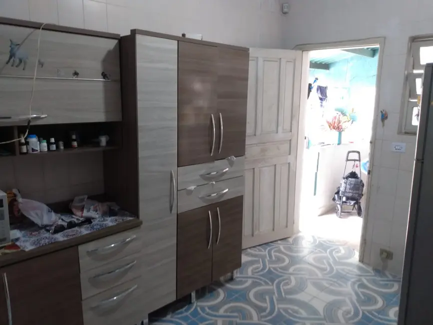 Foto 6 de Casa com 2 quartos à venda, 110m2 em Itanhaem - SP