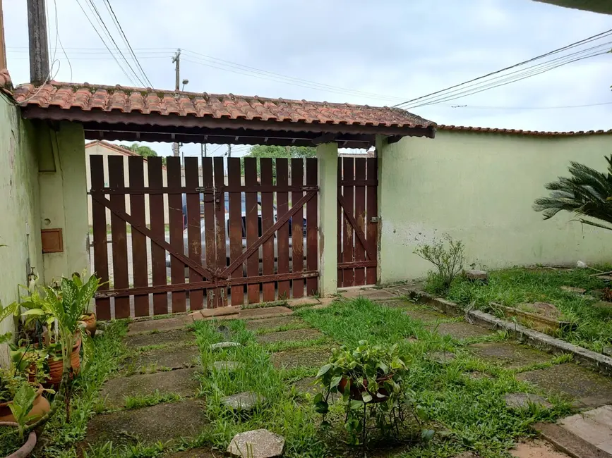 Foto 3 de Casa com 5 quartos à venda, 184m2 em Itanhaem - SP
