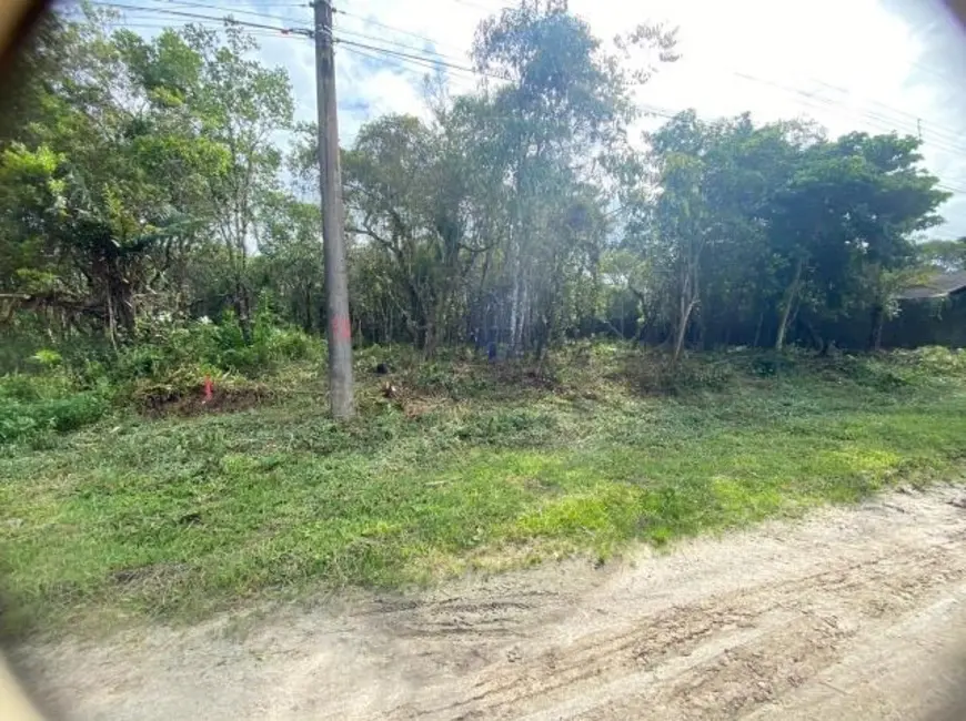 Foto 4 de Terreno / Lote à venda, 241m2 em Itanhaem - SP