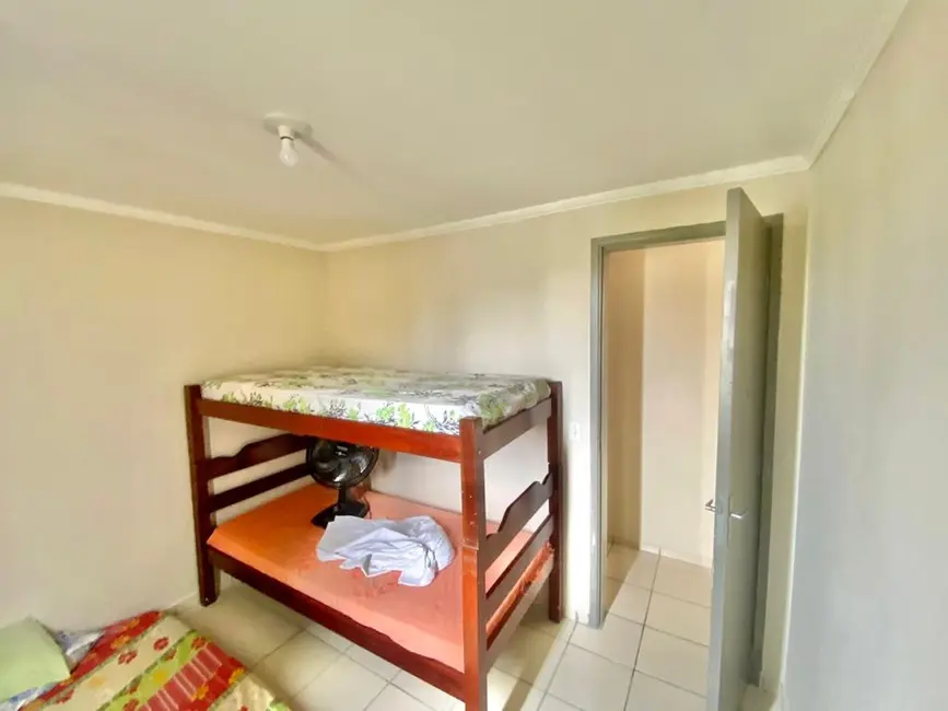 Foto 3 de Apartamento com 2 quartos à venda, 50m2 em Itanhaem - SP