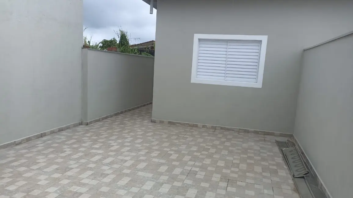 Foto 2 de Casa com 3 quartos à venda, 90m2 em Itanhaem - SP