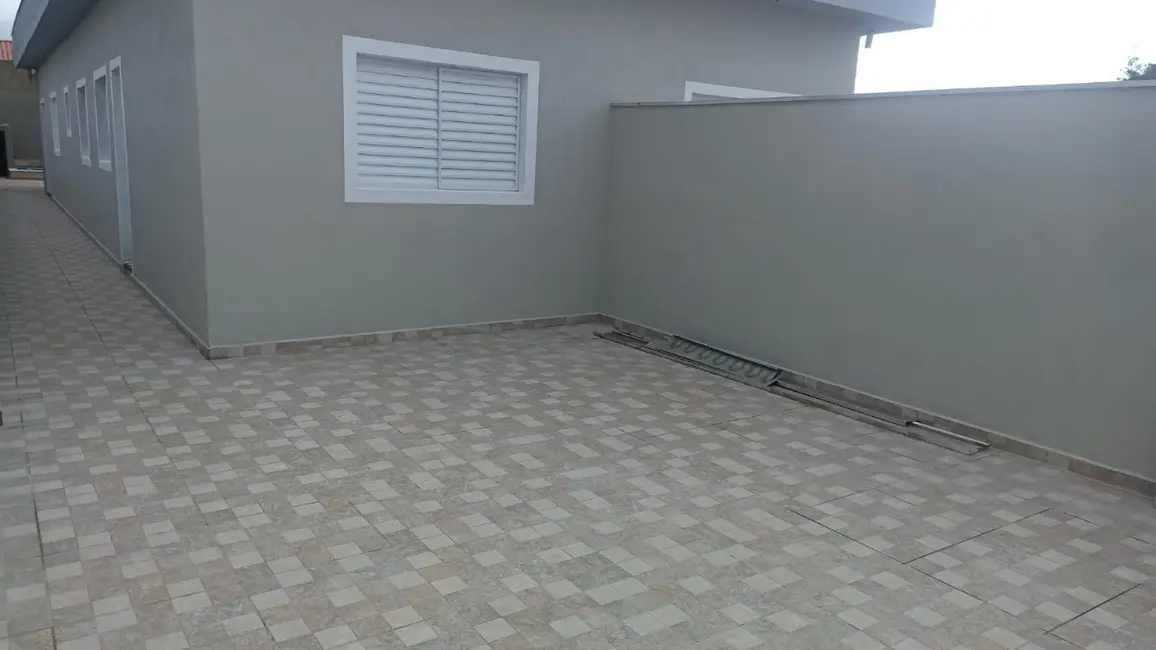 Foto 3 de Casa com 3 quartos à venda, 90m2 em Itanhaem - SP