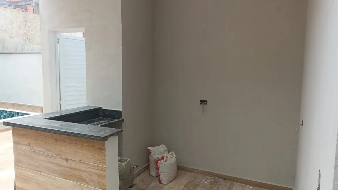 Foto 8 de Casa com 3 quartos à venda, 90m2 em Itanhaem - SP