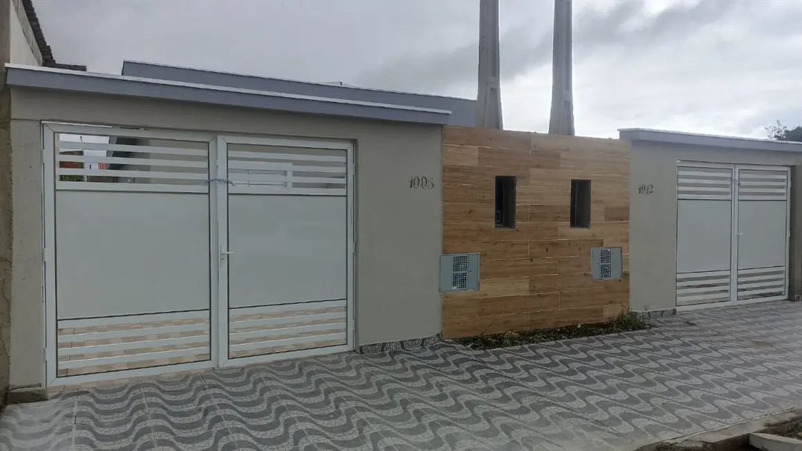 Foto 1 de Casa com 3 quartos à venda, 90m2 em Itanhaem - SP