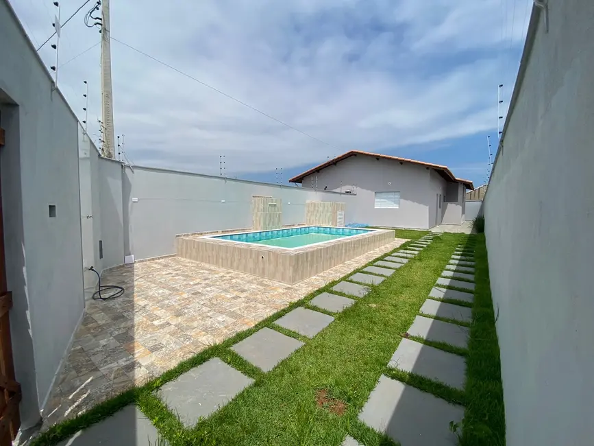 Foto 3 de Casa com 2 quartos à venda, 59m2 em Itanhaem - SP