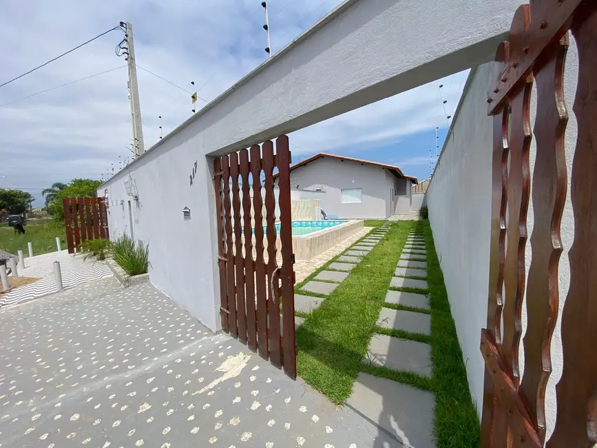 Foto 5 de Casa com 2 quartos à venda, 59m2 em Itanhaem - SP