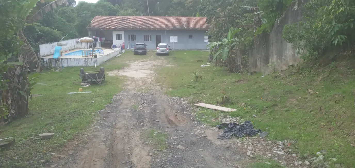 Foto 1 de Casa com 2 quartos à venda, 152m2 em Itanhaem - SP