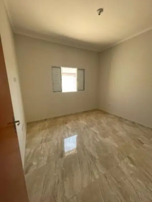 Foto 6 de Casa com 2 quartos à venda, 68m2 em Itanhaem - SP