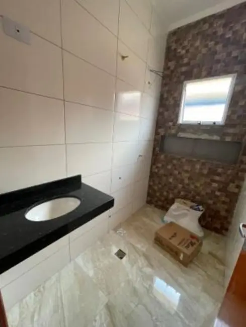 Foto 7 de Casa com 2 quartos à venda, 68m2 em Itanhaem - SP