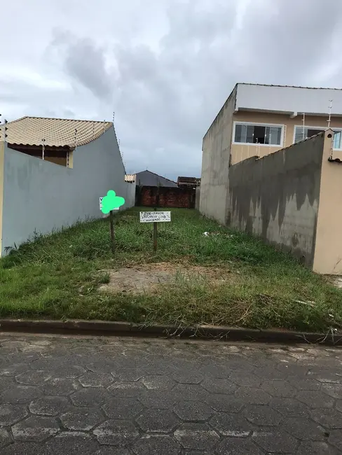 Foto 2 de Terreno / Lote à venda, 228m2 em Itanhaem - SP
