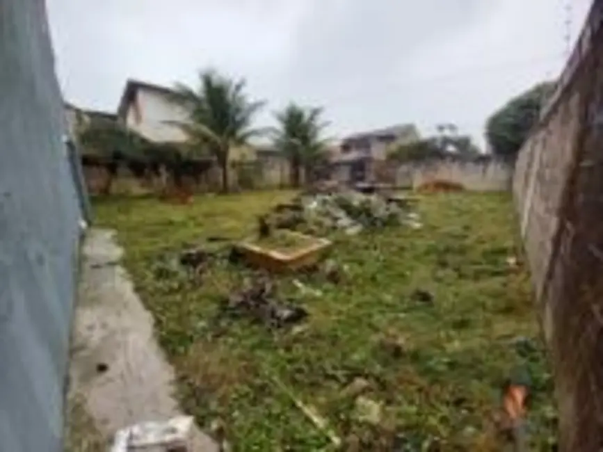 Foto 2 de Terreno / Lote à venda, 310m2 em Itanhaem - SP