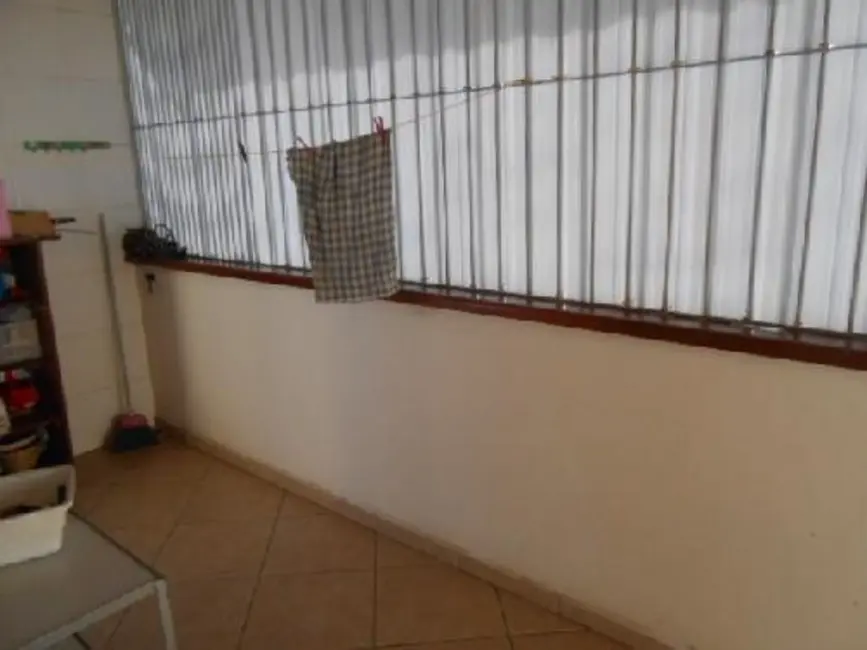 Foto 9 de Casa com 2 quartos à venda, 150m2 em Itanhaem - SP