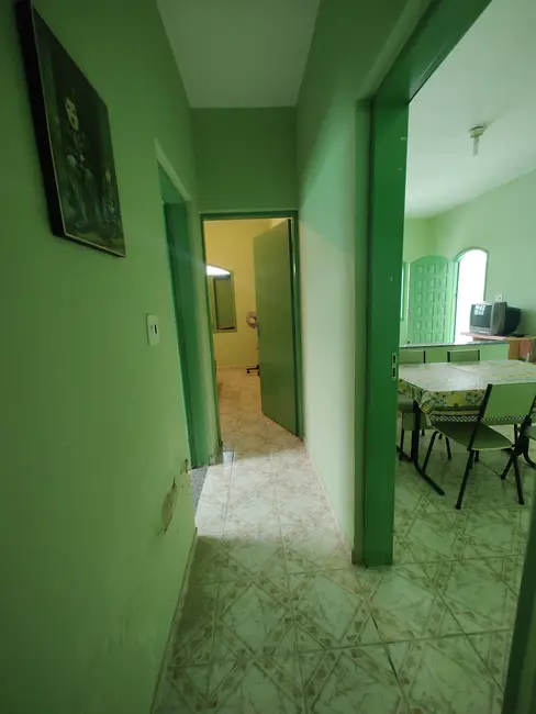 Foto 7 de Casa com 4 quartos à venda, 180m2 em Itanhaem - SP