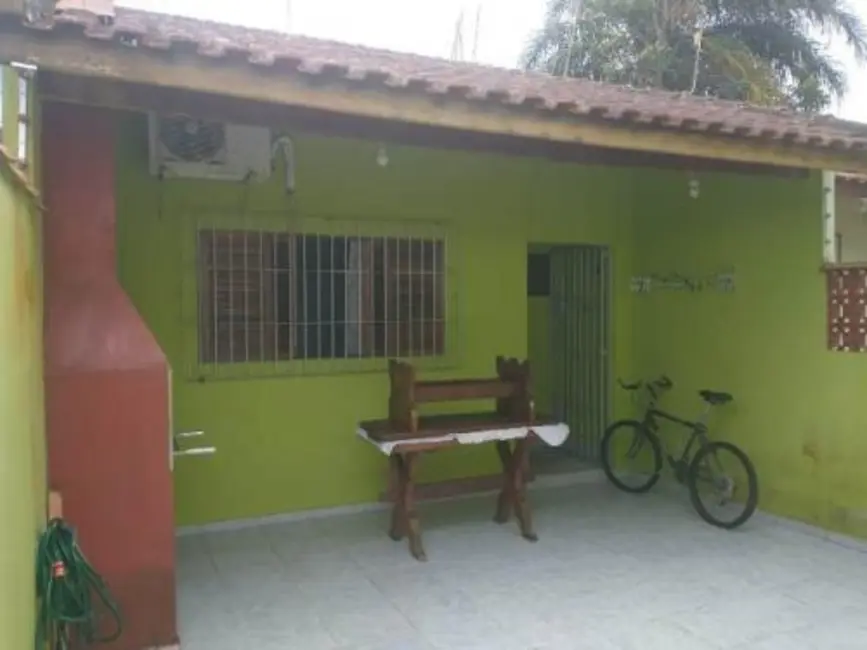 Foto 5 de Casa com 2 quartos à venda, 68m2 em Itanhaem - SP