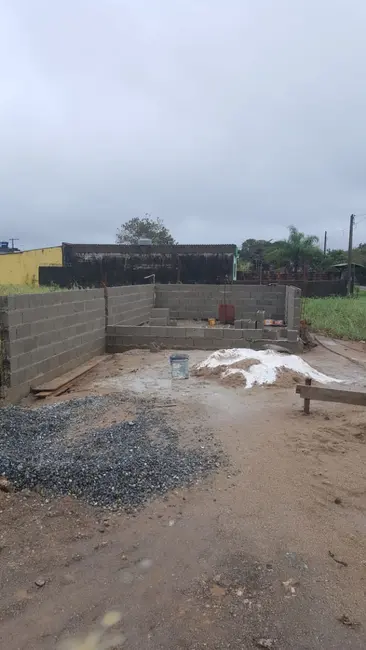 Foto 6 de Terreno / Lote à venda, 324m2 em Peruibe - SP