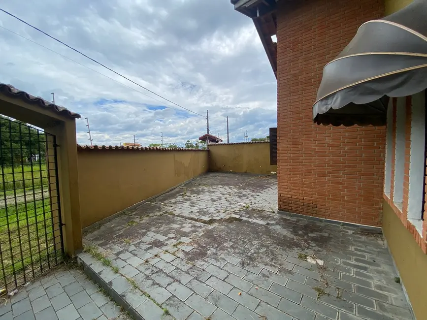 Foto 3 de Casa com 2 quartos à venda em Itanhaem - SP