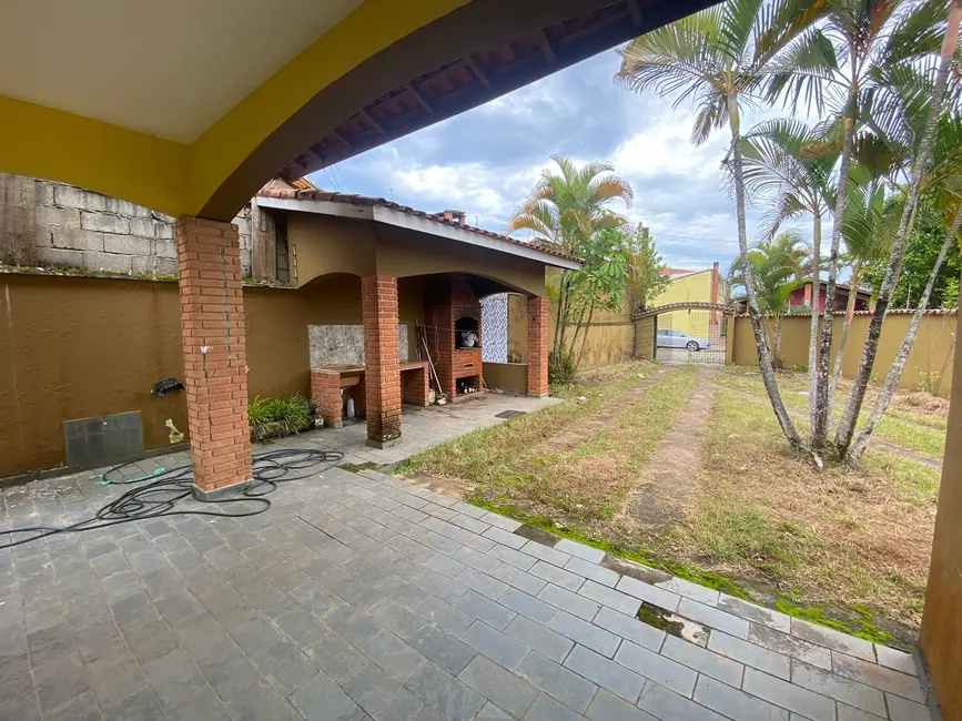 Foto 6 de Casa com 2 quartos à venda em Itanhaem - SP
