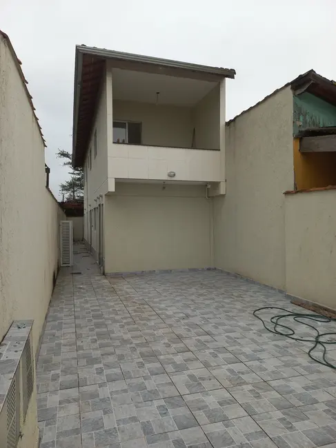 Foto 2 de Casa com 2 quartos à venda, 47m2 em Praia Grande - SP