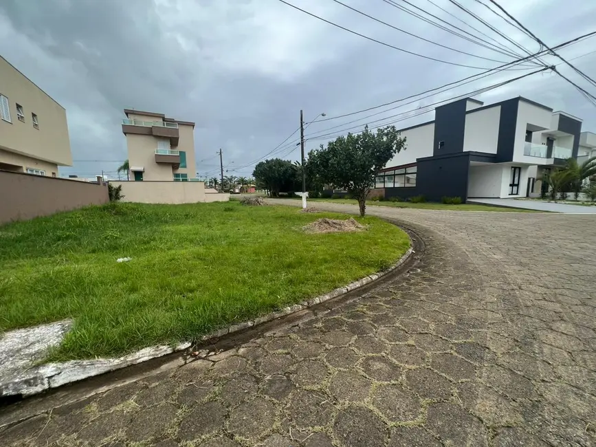 Terreno / Lote à venda, 296m2 em Peruibe - SP - imagem 3 Foto 3 de Terreno / Lote à venda, 296m2 em Peruibe - SP