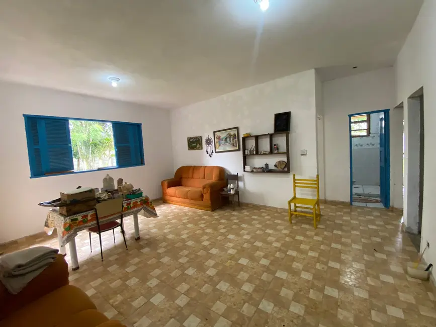 Chácara com 3 quartos à venda, 250m2 em Itanhaem - SP - imagem 5 Foto 5 de Chácara com 3 quartos à venda, 250m2 em Itanhaem - SP