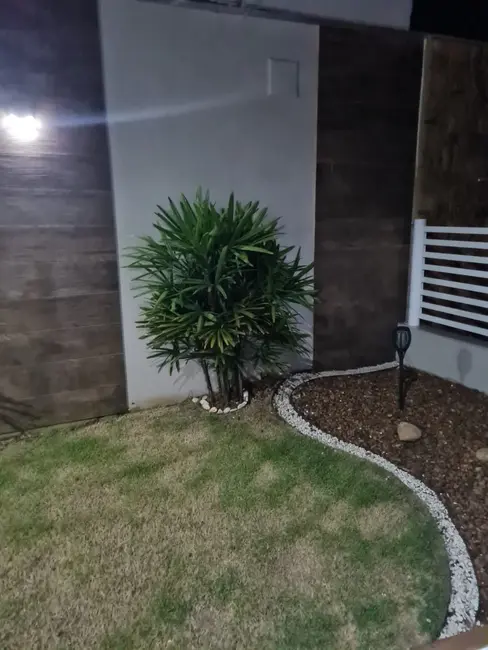 Foto 3 de Casa com 3 quartos à venda, 200m2 em Peruibe - SP