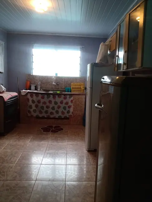 Foto 2 de Casa com 2 quartos à venda, 70m2 em Itanhaem - SP