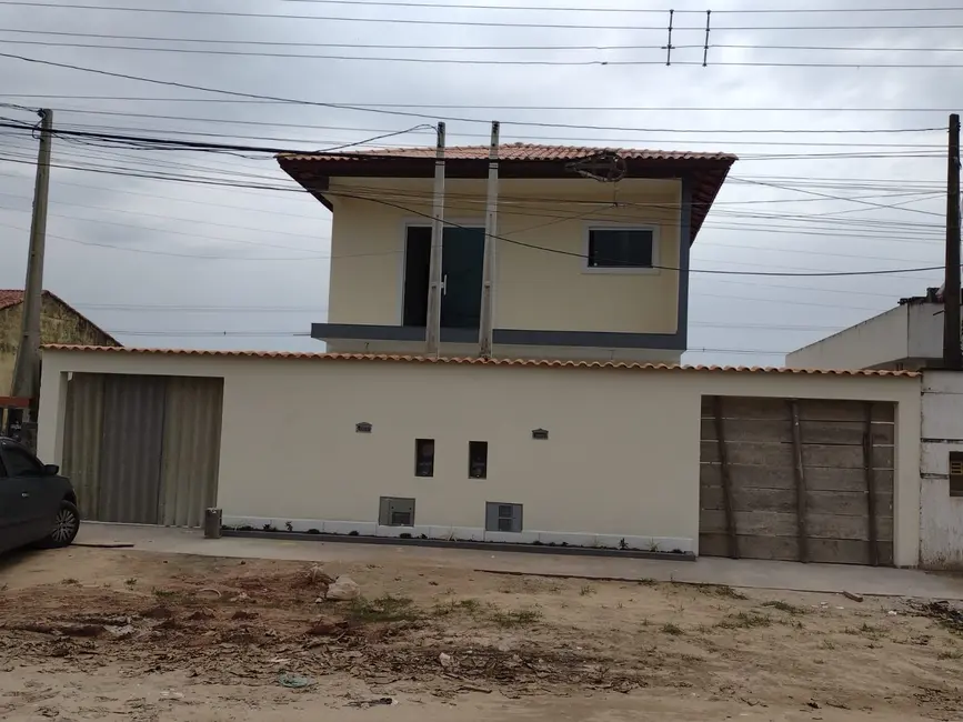 Foto 1 de Casa com 2 quartos à venda, 65m2 em Itanhaem - SP