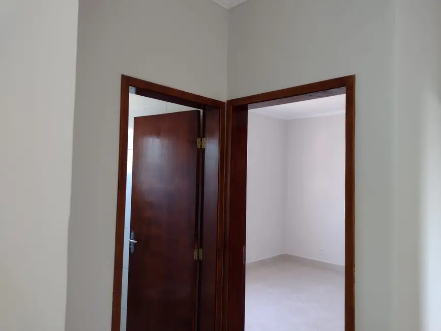 Foto 7 de Casa com 2 quartos à venda, 65m2 em Itanhaem - SP
