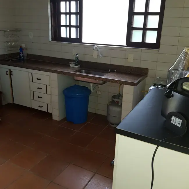Foto 7 de Casa com 4 quartos à venda, 230m2 em Itanhaem - SP