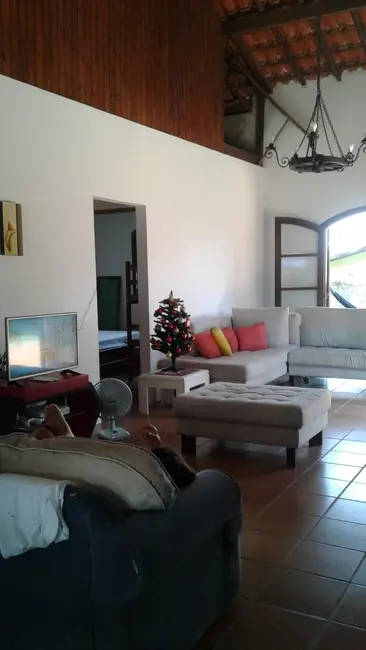 Foto 5 de Casa com 4 quartos à venda, 230m2 em Itanhaem - SP