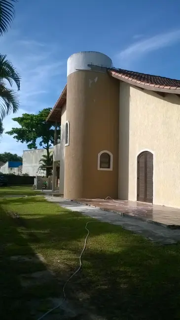Foto 1 de Casa com 4 quartos à venda, 230m2 em Itanhaem - SP