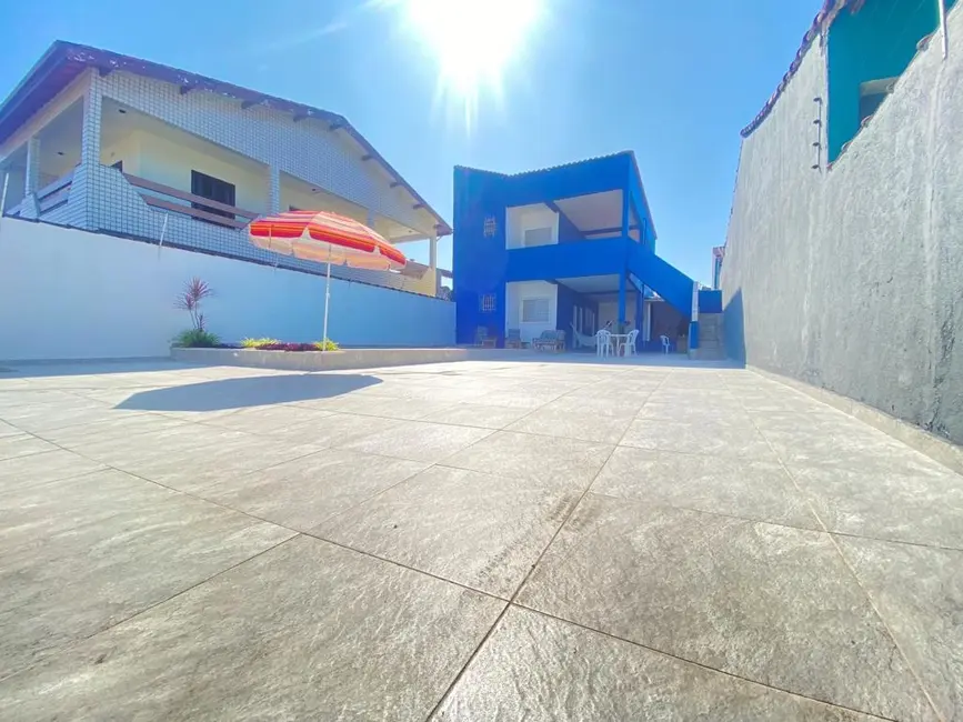 Foto 4 de Casa com 4 quartos à venda, 200m2 em Itanhaem - SP