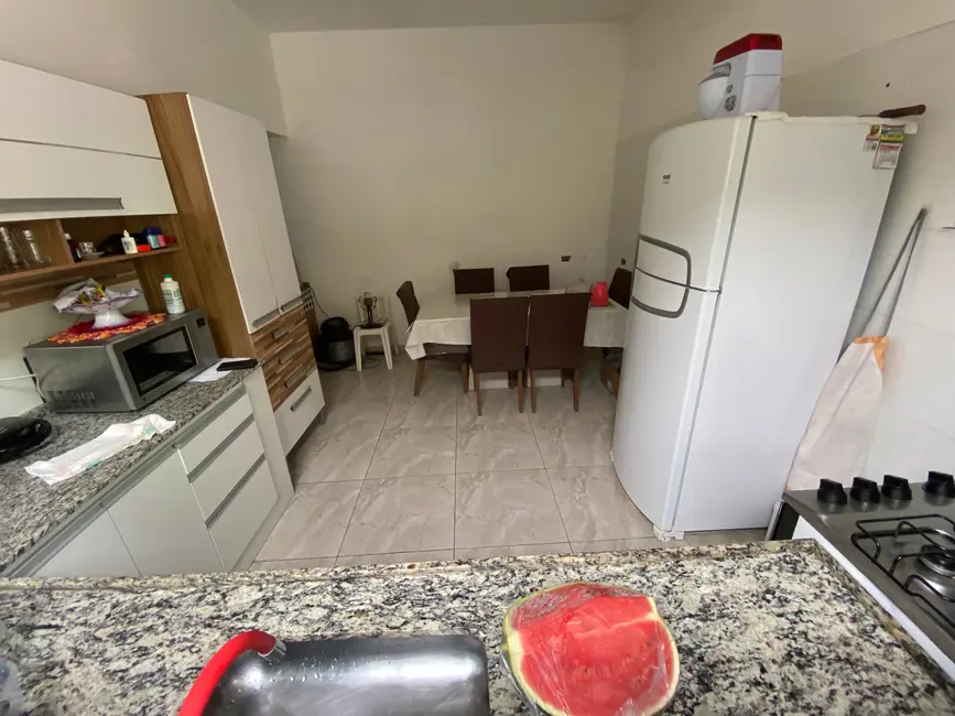 Foto 2 de Casa com 5 quartos à venda, 200m2 em Itanhaem - SP