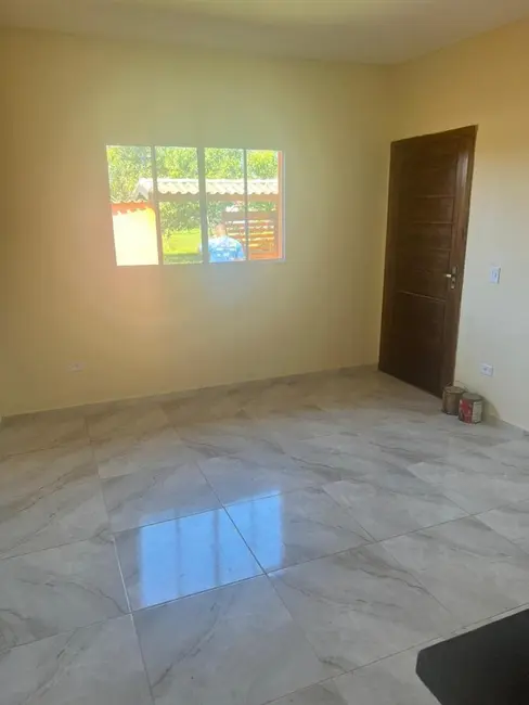 Casa com 2 quartos à venda, 64m2 em Itanhaem - SP - imagem 6 Foto 6 de Casa com 2 quartos à venda, 64m2 em Itanhaem - SP
