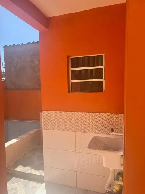 Casa com 2 quartos à venda, 64m2 em Itanhaem - SP - imagem 4 Foto 4 de Casa com 2 quartos à venda, 64m2 em Itanhaem - SP