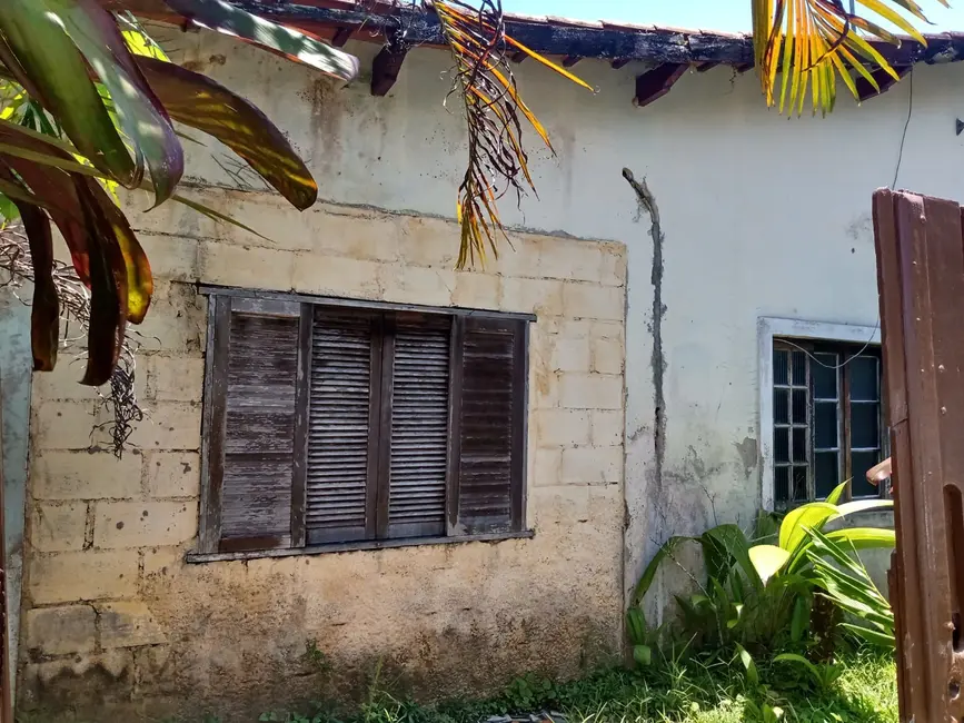 Foto 8 de Casa com 2 quartos à venda, 97m2 em Itanhaem - SP