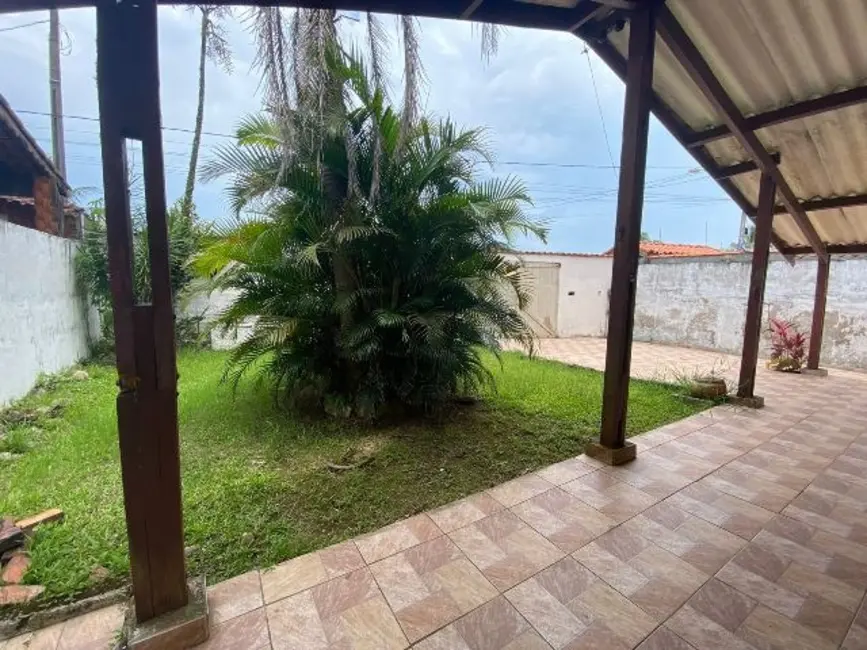 Foto 4 de Casa com 2 quartos à venda, 150m2 em Itanhaem - SP